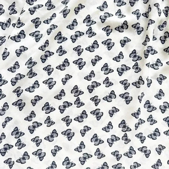 Karen Kane• Butterfly blouse - Picture 2 of 4